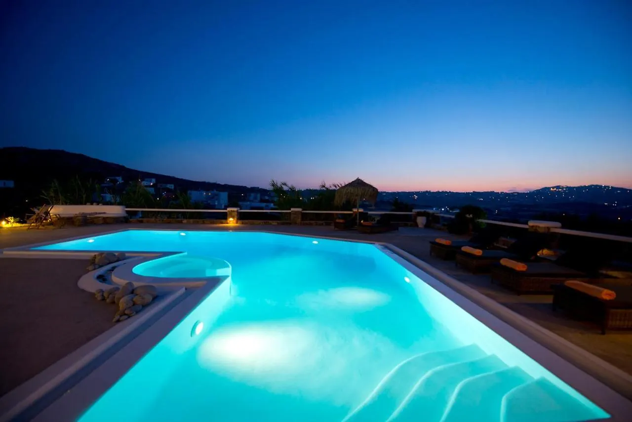 Tatiana Villa & Apartments Klouvas